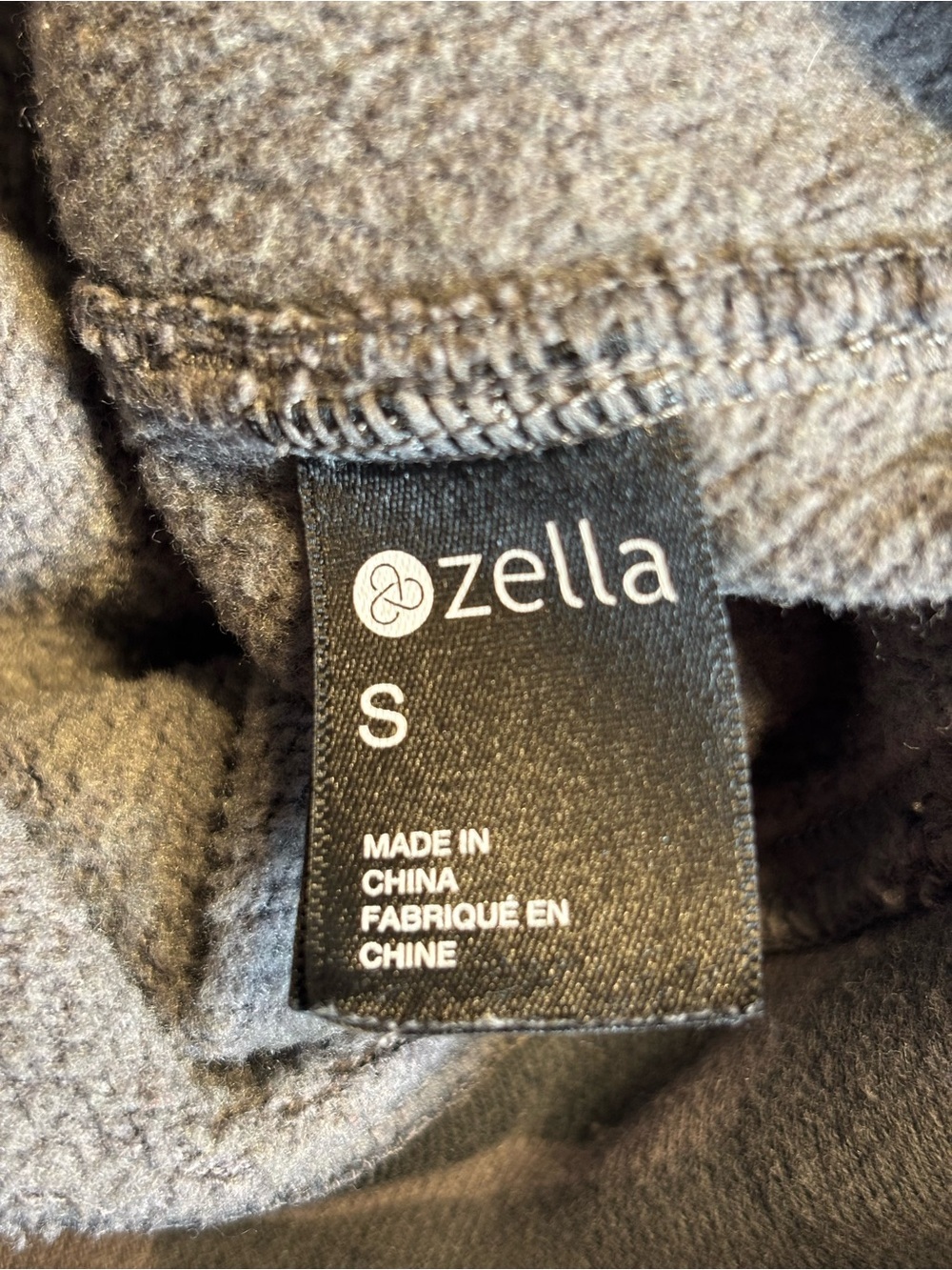Zella Cara Everyday Camo Hoodie Small Gray Fleece Oversized Pullover EUC - Picture 3 of 10
